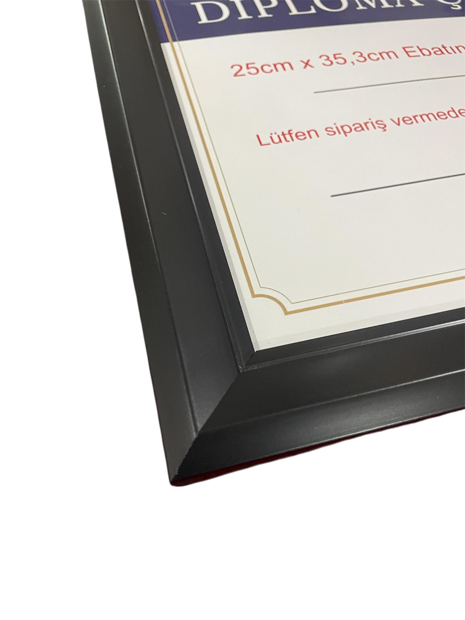 Diploma Çerçevesi 25x35 Boyutta Siyah