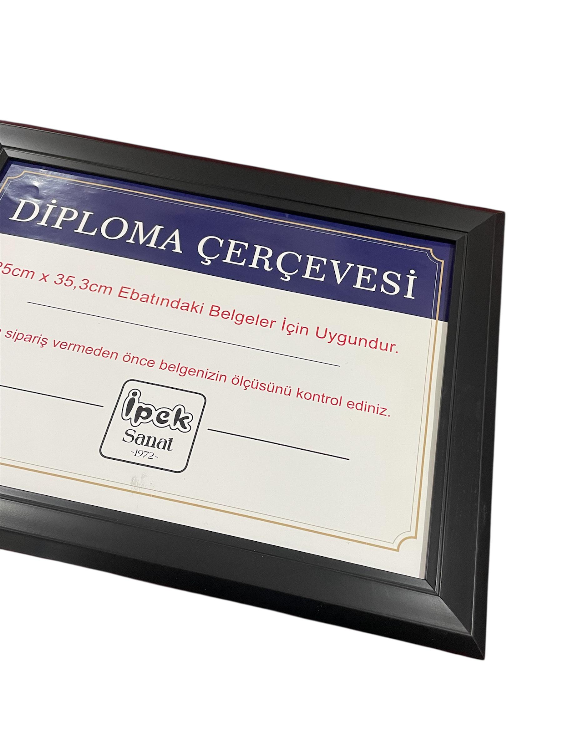 Diploma Çerçevesi 25x35 Boyutta Siyah