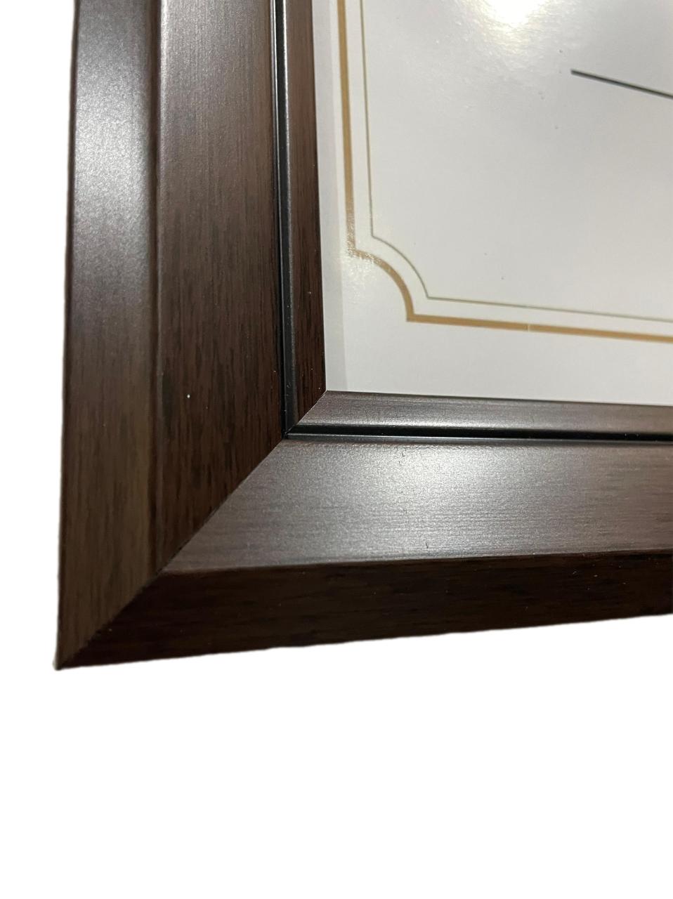 Diploma Çerçevesi 25x35 Boyutta Kahverengi