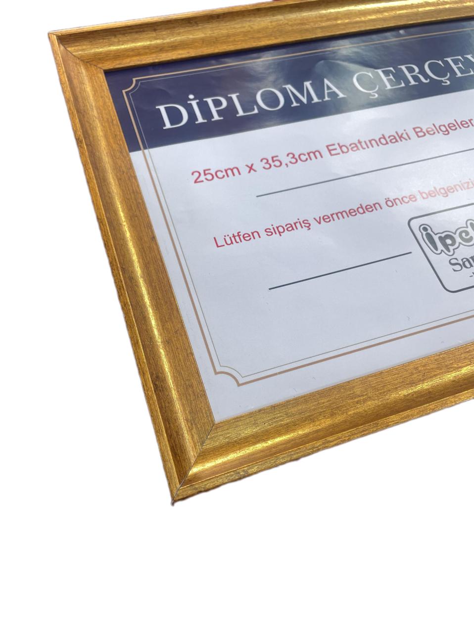 Diploma Çerçevesi 25x35 Boyutta Zarif Model Altın Renk