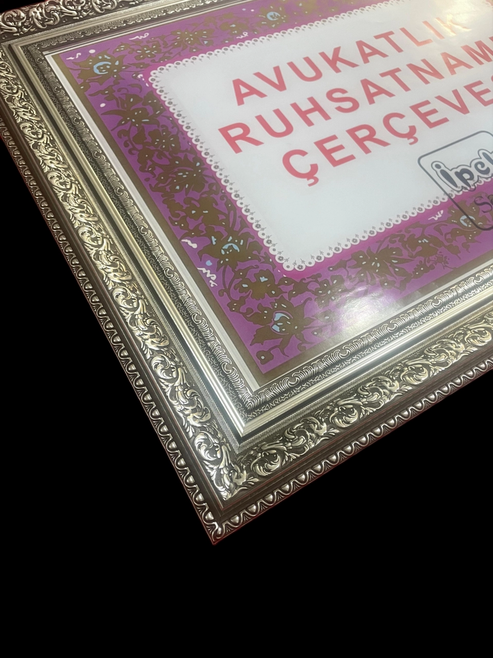 Avukatlık Ruhsatname Çerçevesi Gümüş Motifli
